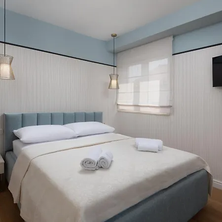 Vila Bellatrix 1 & 2 - Two Heated Pools & Jacuzzi Vrsi