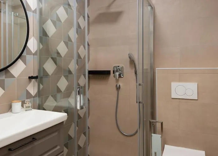 Bellatrix 1 & 2 - Two Heated Pools & Jacuzzi Villa Vrsi