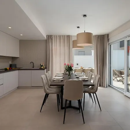 Villa Bellatrix 1 & 2 - Two Heated Pools & Jacuzzi Vrsi