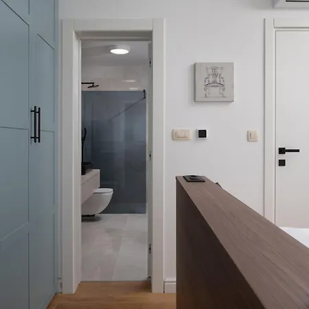 Bellatrix 1 & 2 - Two Heated Pools & Jacuzzi Vrsi